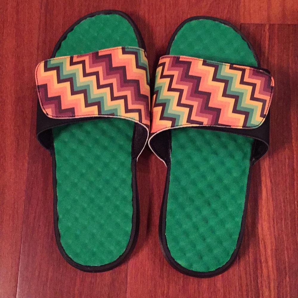 Loudmouth Slides**